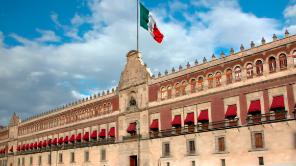 Sheinbaum reúne a su gabinete en Palacio Nacional rumbo al Segundo Informe de Gobierno