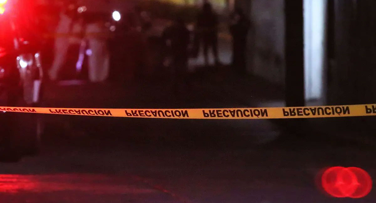 Asesinan a balazos a motociclista de 25 años