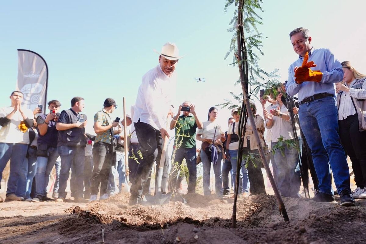 Sonora se une a la Jornada Nacional de Reforestación en el Cerro de la Cementera de Hermosillo