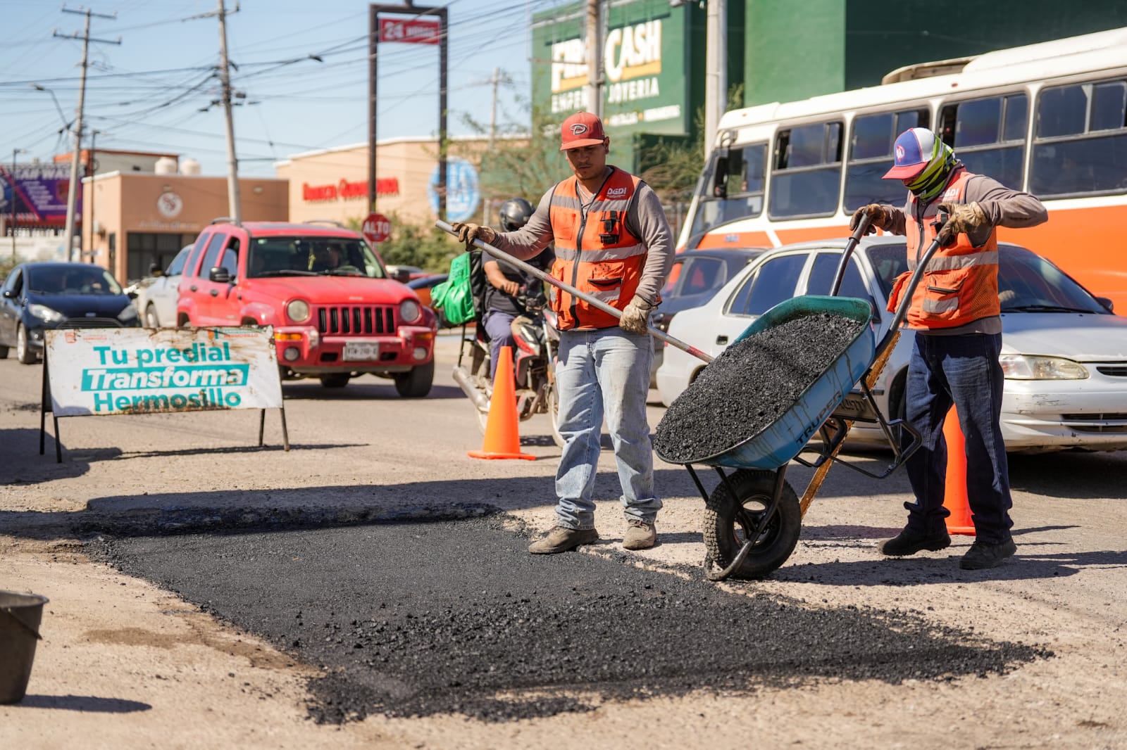 'Toño' Astiazarán mantiene rehabilitación de vialidades en Hermosillo