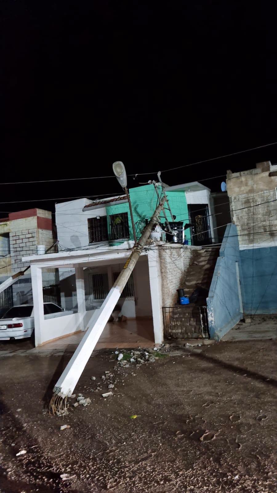 Tormenta causa estragos en Guaymas y Empalme; deja cortes de luz y daños