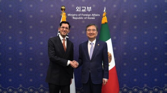 Tras diálogo sobre el T-MEC, México y Corea del Sur apuntan a retomar su acuerdo comercial