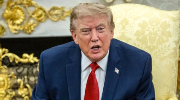 Trump insta a Irán a rendirse y advierte a Omán que serán bombardeados si crea alianza con Teherán