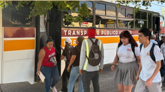 Garantizan suficientes camiones públicos para los estudiantes en Hermosillo