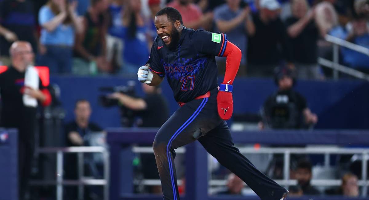 Vladimir Guerrero Jr. fue enviado a la lista de lesionados por 7 días en Toronto tras los síntomas de conmoción cerebral