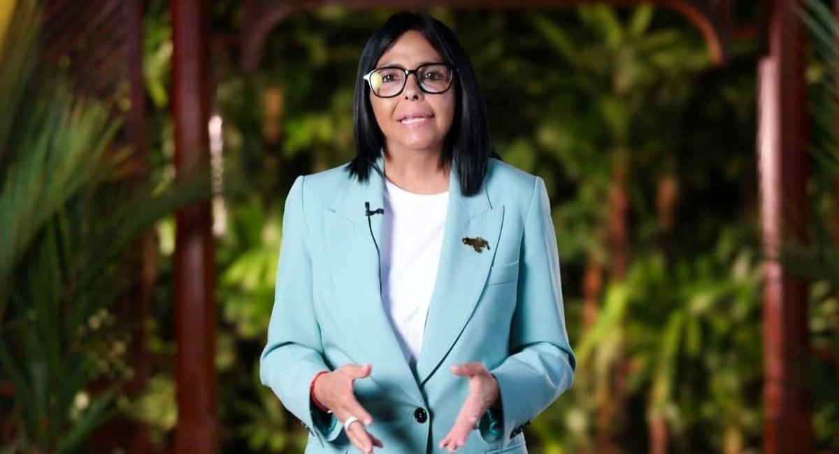 Delcy Rodríguez responde a críticas por el acuerdo petrolero con EU