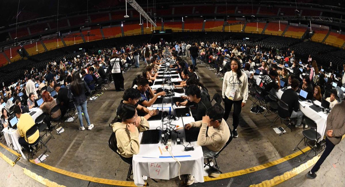 UNAM revisa resultados del examen de control tras irregularidades en línea