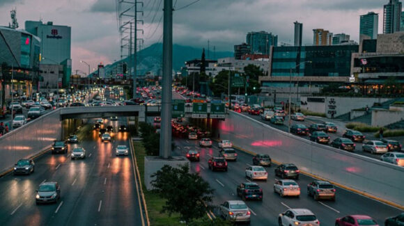 Hoy No Circula JUEVES: ¿Hay Contingencia Ambiental este 6 de agosto de 2026 en CDMX y Edomex?