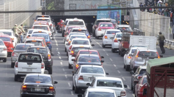 Hoy No Circula 23 de agosto: ¿Qué autos NO circulan este DOMINGO en CDMX y Edomex?