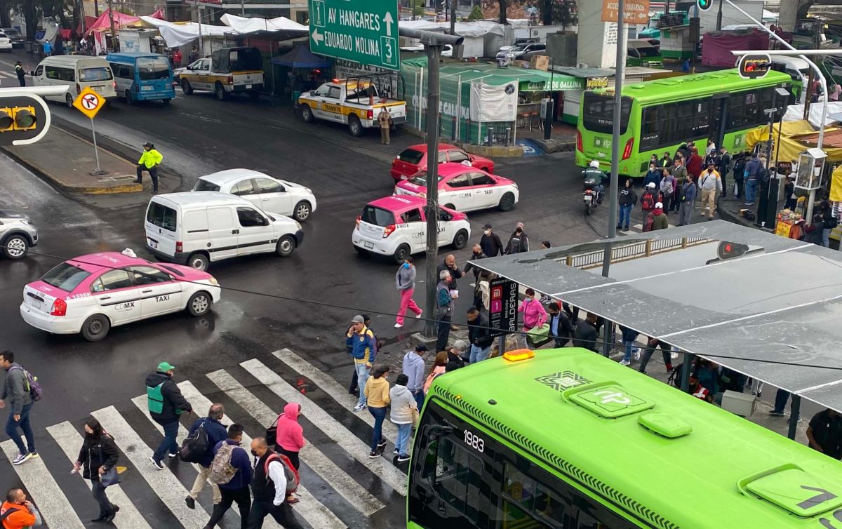 ¿Doble contingencia? Hoy No Circula para este viernes 7 de agosto: Estos autos no podrán transitar HOY