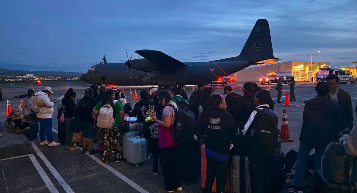 SRE y Defensa apoyaron el regreso de 36 mexicanos vulnerables tras el fuerte sismo en Colombia