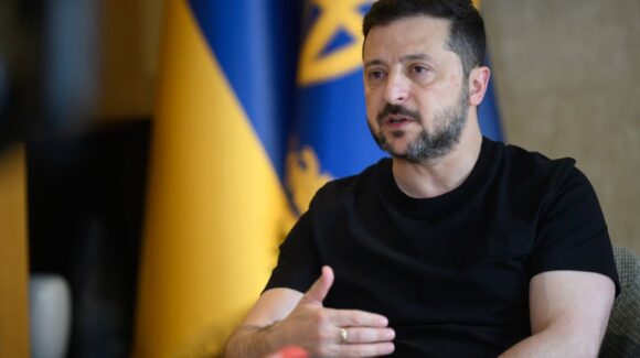 Zelenski acusa a Rusia de usar misiles norcoreanos en ataque que dejó 6 muertos en Zaporiyia