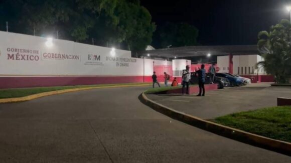 MOTÍN en Estación migratoria Siglo 21 de Tapachula moviliza a las autoridades: Esto es lo que se sabe