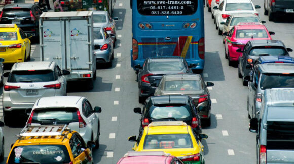 Hoy No Circula 9 de agosto: ¿Qué autos NO circulan este DOMINGO en CDMX y Edomex?