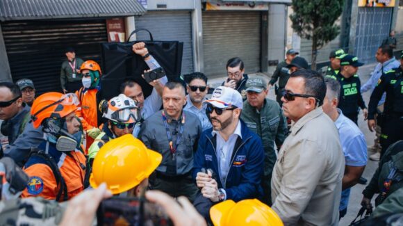 Abelardo de la Espriella, presidente de Colombia, decreta 3 días de duelo nacional por víctimas del terremoto