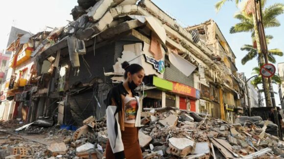 Abelardo de la Espriella, presidente de Colombia, decreta 3 días de duelo nacional por víctimas del terremoto