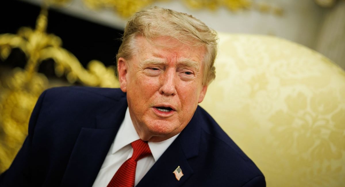 Trump eleva tensión con Irán al presentar Ormuz como “nuevo territorio” de EU