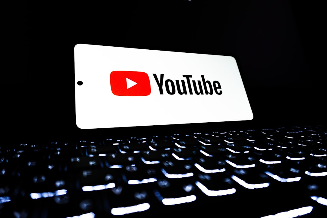 ¿En riesgo de ser cancelado? YouTube enfrenta investigación federal en EU por suspensión de cuentas