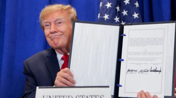 Acuerdo clave: Trump y Dinamarca firman alianza de seguridad para proteger Groenlandia