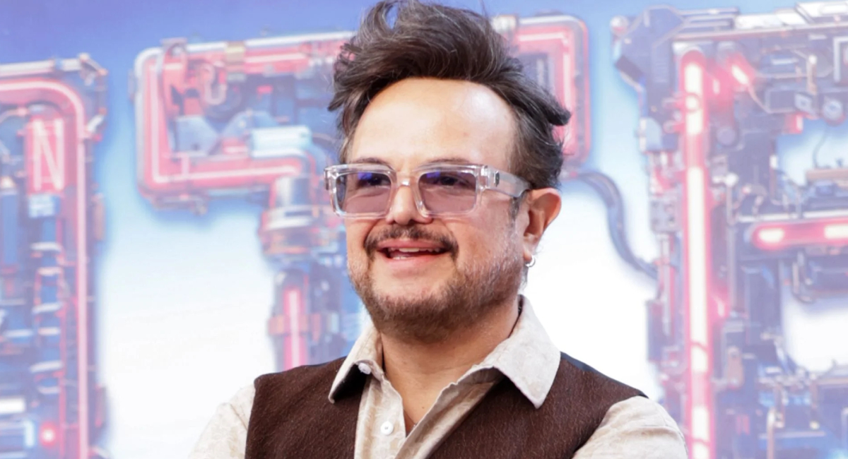 Aleks Syntek responde a ataques por criticar a Bad Bunny en concierto del 15 de septiembre en Alcaldía Benito Juárez