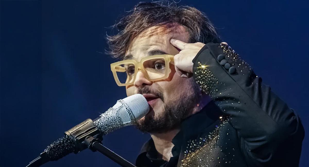Aleks Syntek se va de México: El cantante revela a dónde se irá a vivir tras fuertes polémicas