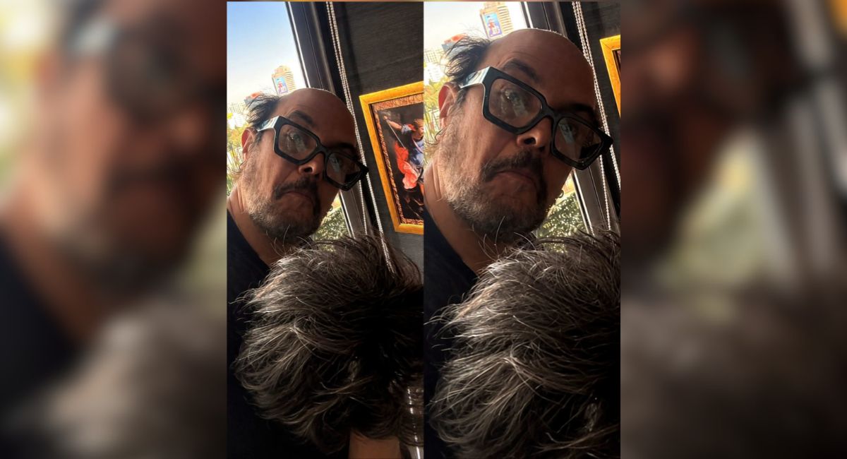 Aleks Syntek pone en subasta su peluquín