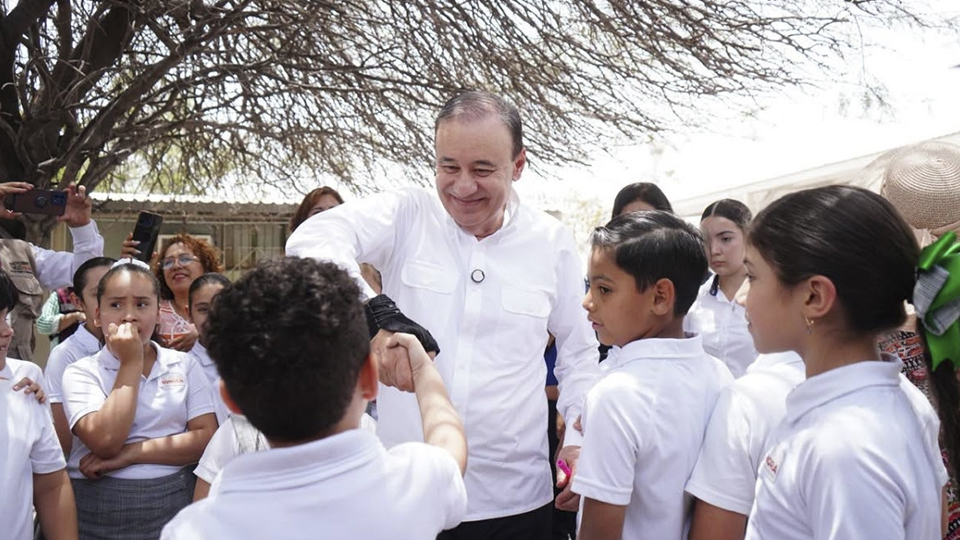 Alfonso Durazo ha expresado que quiere ser recordado como el "gobernador de la Educación"