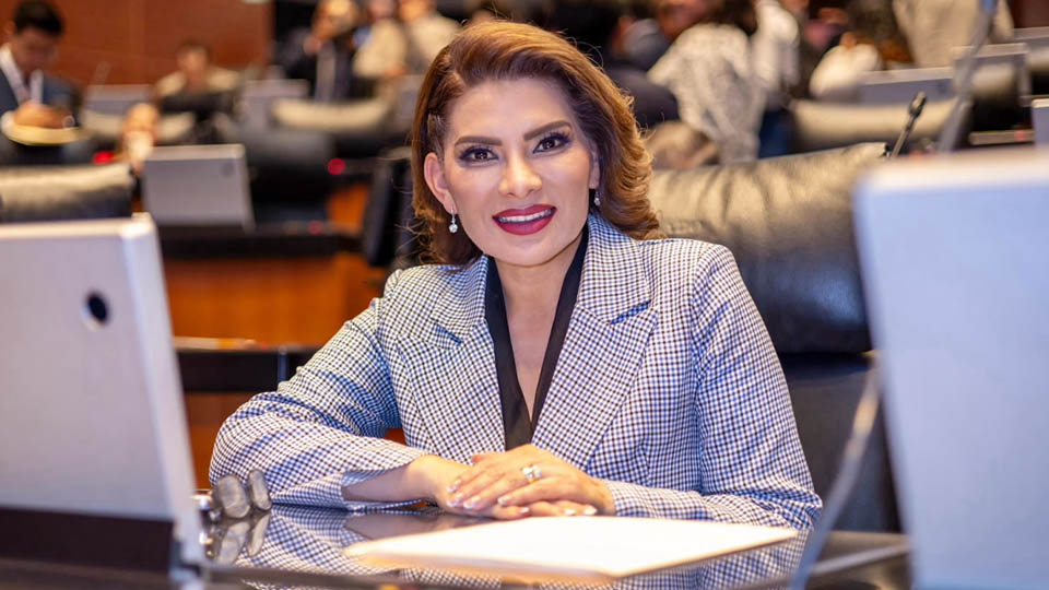 Aprueba Senado por unanimidad iniciativa de Lorenia Valles para promover la participación laboral de las mujeres