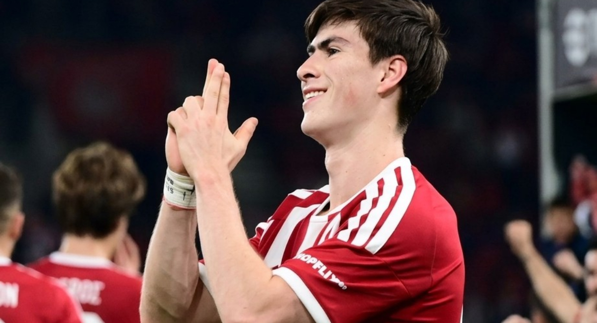 Armando González mandó un contundente mensaje tras su doblete con el Olympiacos, priorizando el bienestar colectivo que lo individual