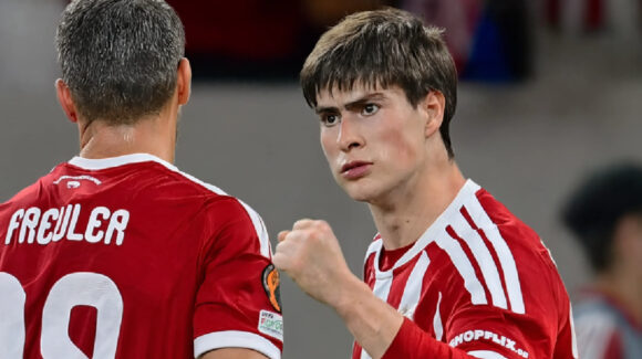 ¡Armando González debuta con gol en la Europa League! El mexicano vuelve a marcar con el Olympiacos