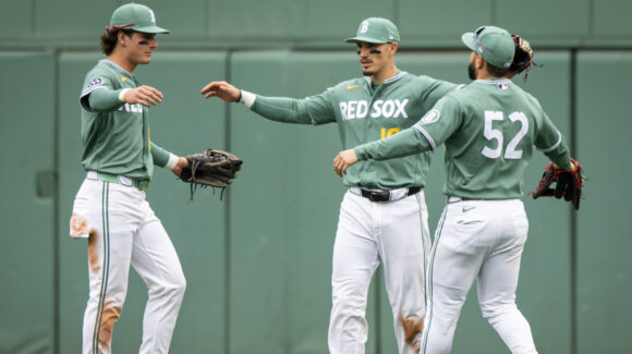 Red Sox enfrentarán a Yankees; Boston remonta a Cubs y asegura su rival en la Serie de Comodín de MLB