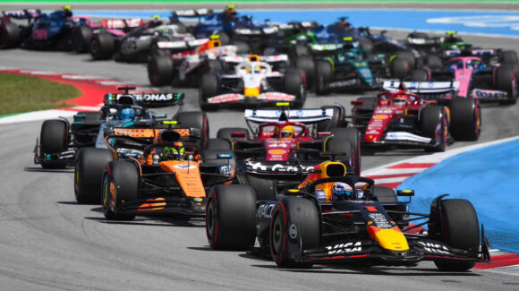 La F1 anuncia nuevas reglas para su temporada 2027; carreras más cortas sería una de ellas