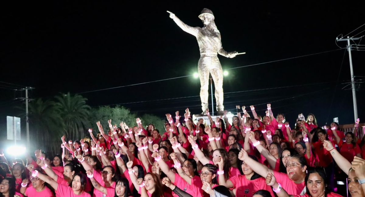 Caborca inaugura el primer Monumento a la Mujer Minera de América Latina