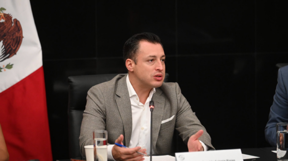 Colosio responde a Durazo y adelanta decisión sobre su futuro político
