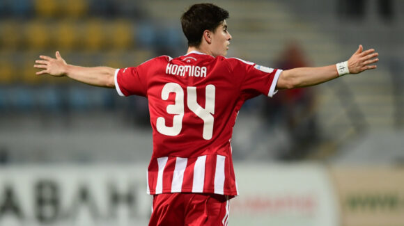 ‘Hormiga’ de amuleto; Olympiacos tiene agónica victoria sobre Levadiakos con Armando González en cancha