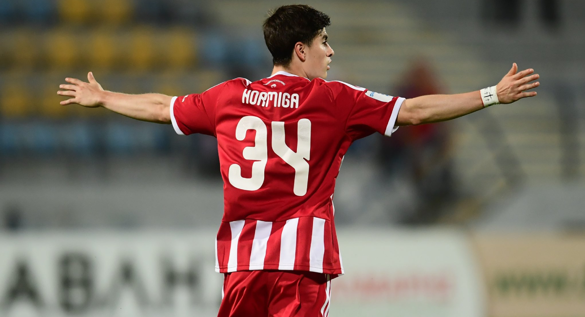 Con Armando González en la cancha, el Olympiacos se llevó una agónica victoria sobre el Levadiakos en la Superliga