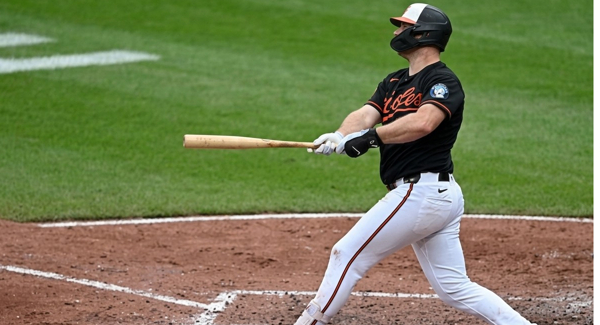 Con cuadrangular de Pete Alonso, Baltimore se impuso sobre los Blue Jays para asegurar la última serie de la temporada en casa