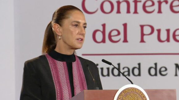 “Creen que una mujer no puede gobernar”: Sheinbaum arremete contra la visión machista de la oposición
