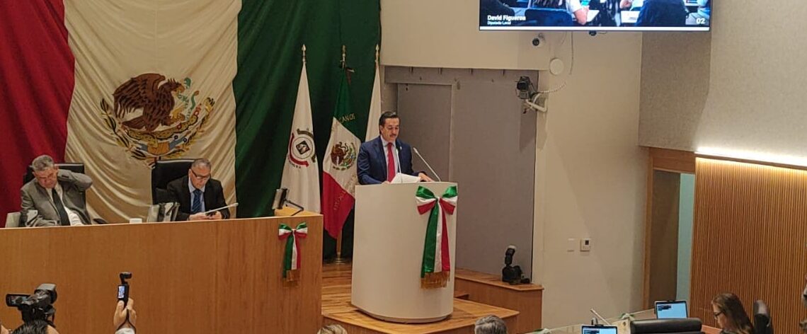 Diputado David Figueroa Ortega propone regular uso de teléfonos en escuelas de educación básica en Sonora