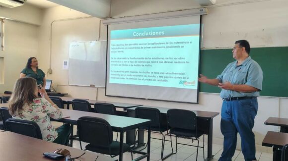 Docentes de la UTH participan en Semana Nacional de Investigación y Docencia en Matemáticas