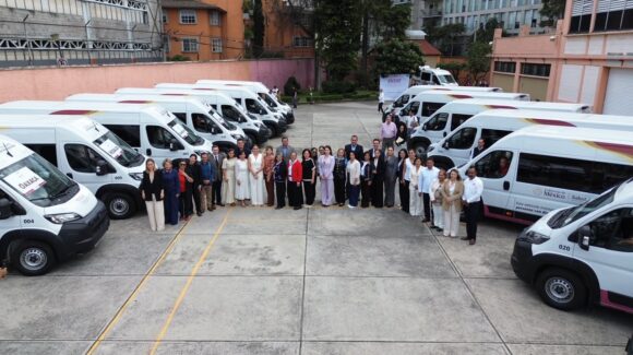 Durazo amplía atención y movilidad para personas con discapacidad en Sonora