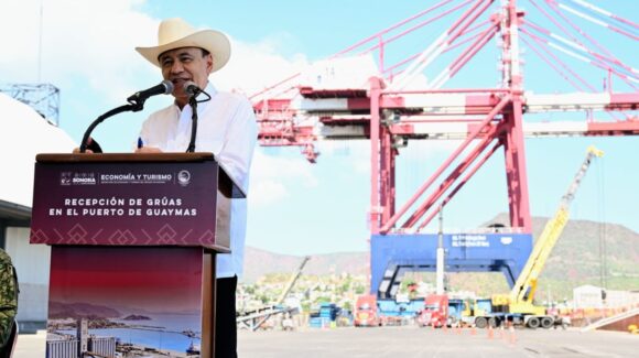 Durazo arranca nueva etapa en el Puerto de Guaymas para el comercio exterior con ampliación y equipo
