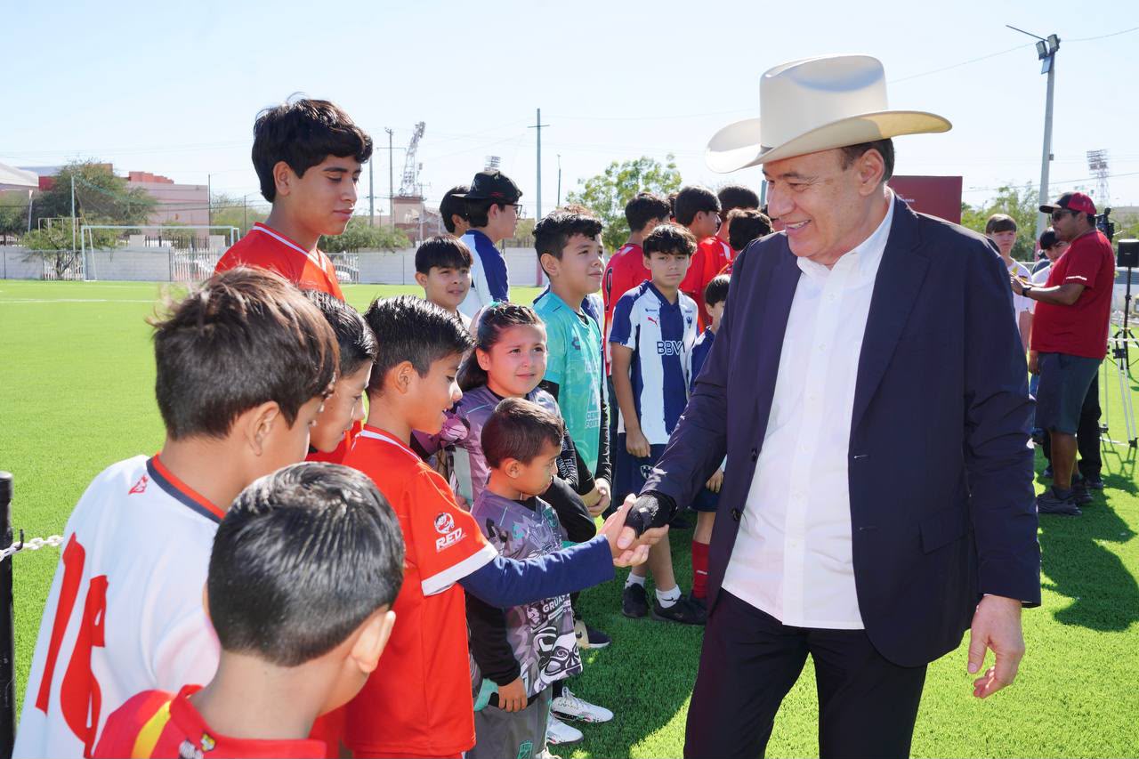 Durazo destina 300 mdp a infraestructura social y deportiva en Sonora