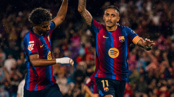 Barcelona se afianza como líder de LaLiga tras goleada de escándalo 7-2 sobre el Racing de Santander