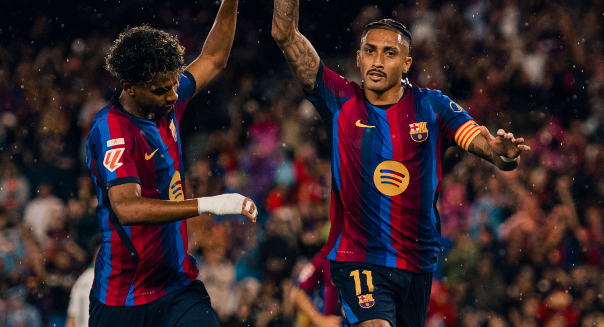 El Barcelona aplastó 7-2 al Racing de Santander en la sexta jornada de LaLiga para reafirmarse como líder solitario de la clasificación