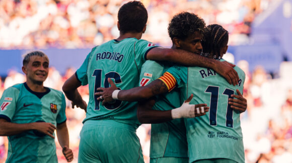 Barcelona sigue invicto; golean al Levante con doblete de Yamal y permanecen como lideres en LaLiga