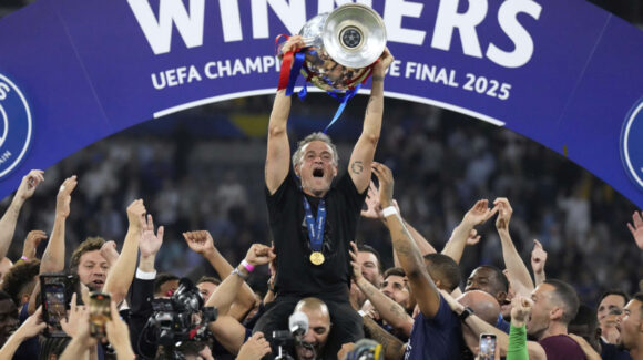 PSG renueva a Luis Enrique hasta 2030 y apuesta por mantener el proyecto que conquistó dos Champions League