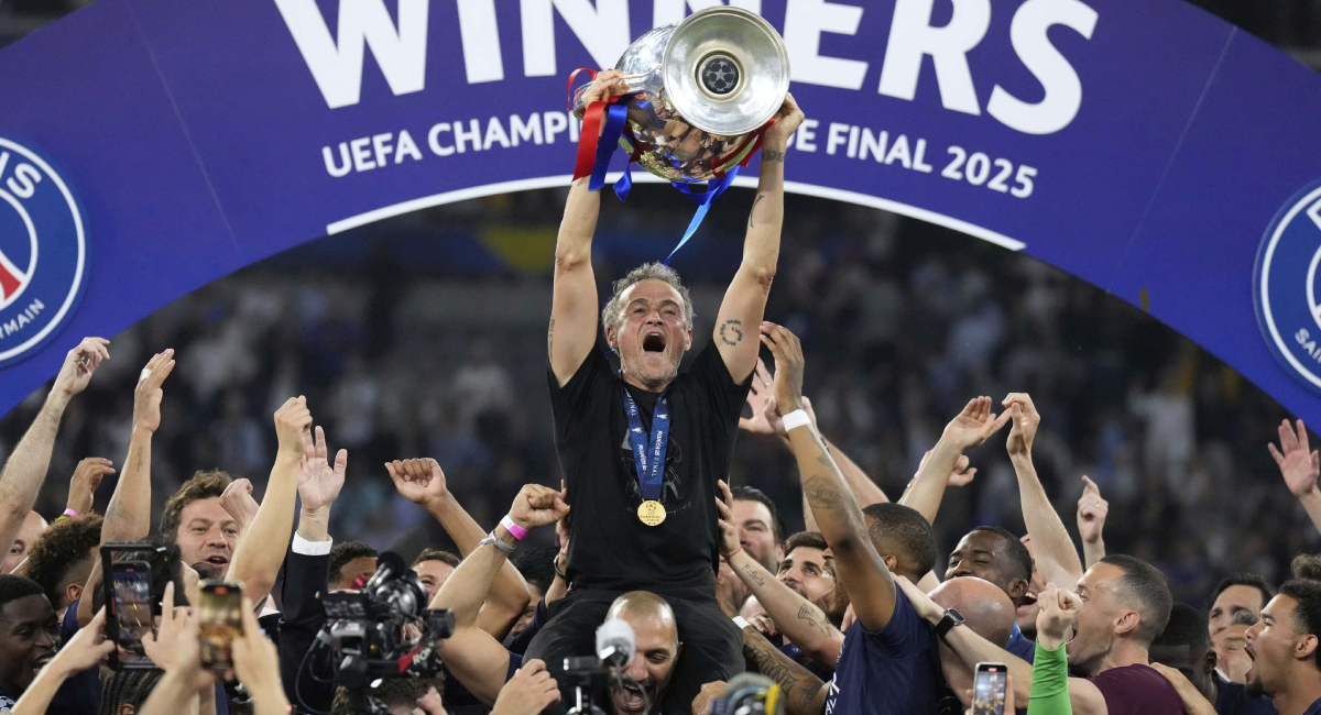 El PSG anunció la renovación de Luis Enrique, exitoso entrenador que se mantendrá ligado al proyecto hasta el verano del 2030