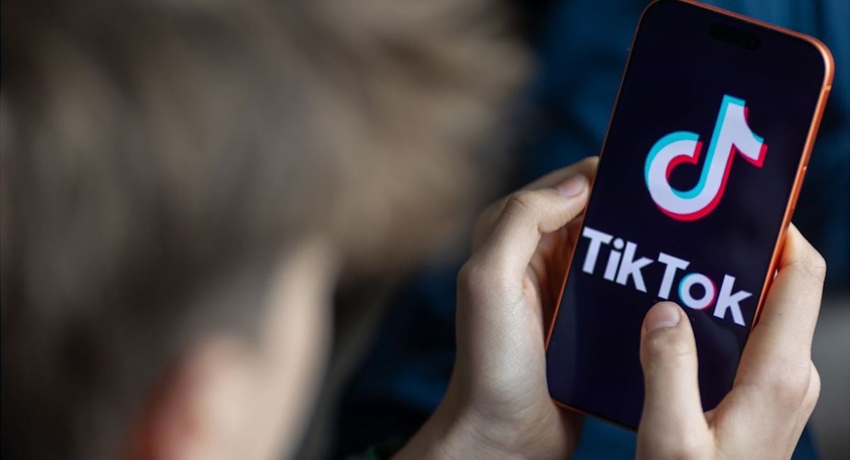 Enfrenta TikTok su primer juicio en Estados Unidos por daños a la salud mental de menores
