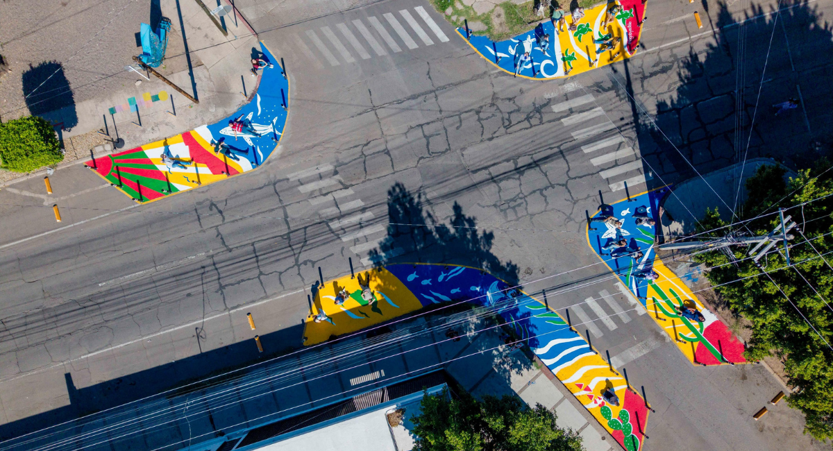 Entregan segunda etapa de Asphalt Art, en tres cruceros del Centenario en Hermosillo